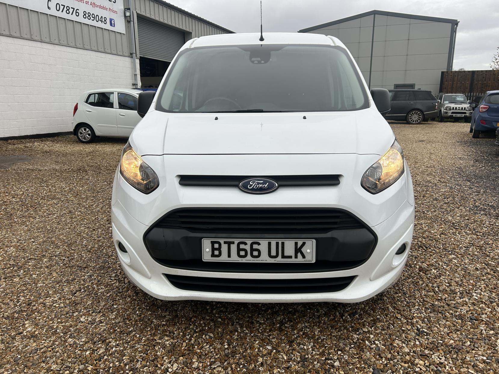 Ford Transit Connect 1.5 TDCi 220 Trend Panel Van 5dr Diesel Manual L1 H1 (124 g/km, 99 bhp)