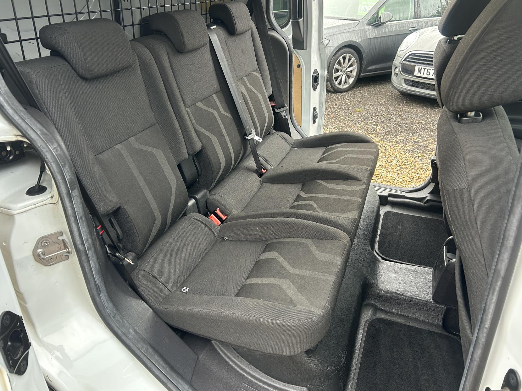 Ford Transit Connect 1.5 TDCi 220 Trend Panel Van 5dr Diesel Manual L1 H1 (124 g/km, 99 bhp)