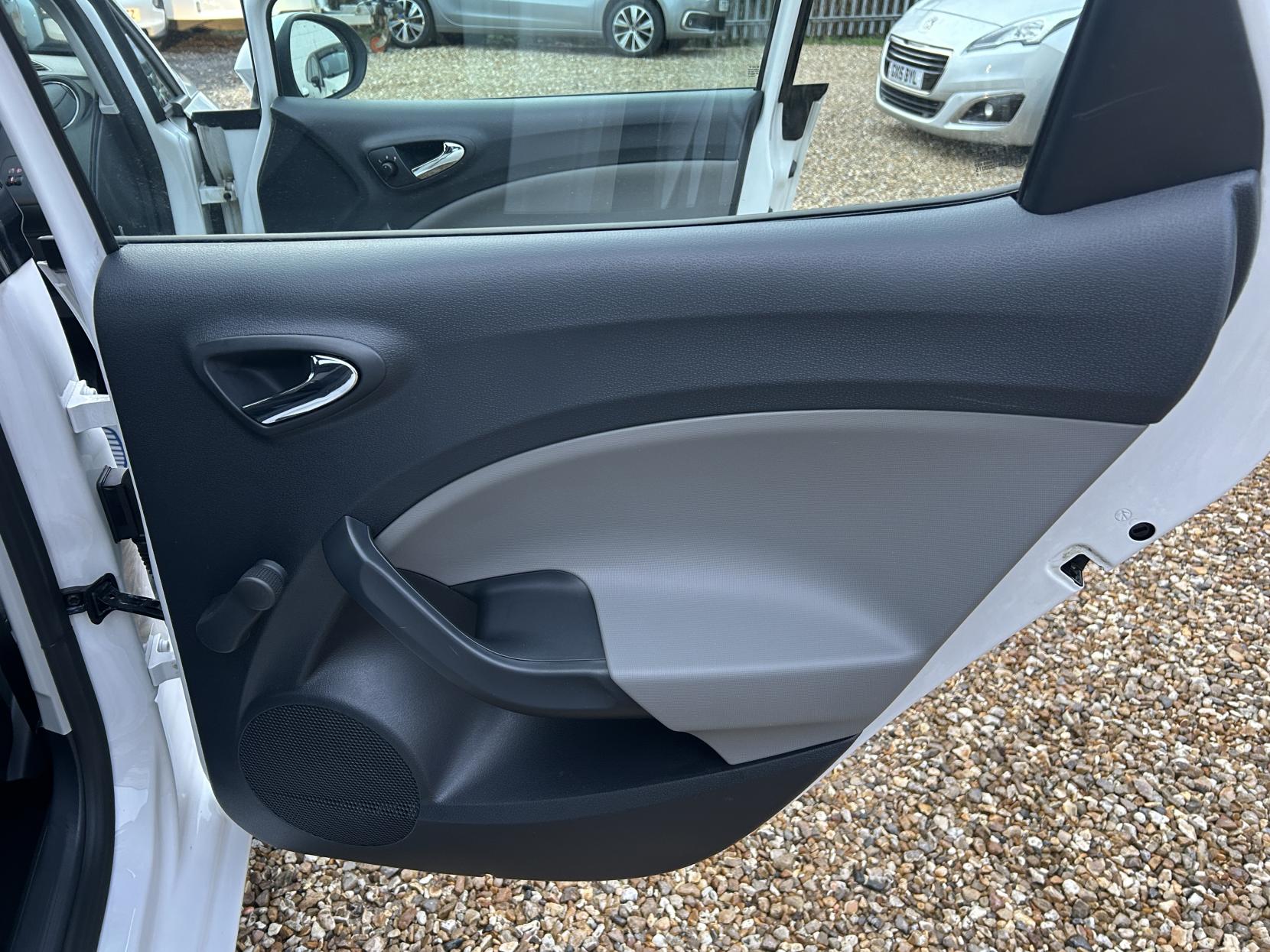 SEAT Ibiza 1.4 Toca Hatchback 5dr Petrol Manual Euro 5 (85 ps)