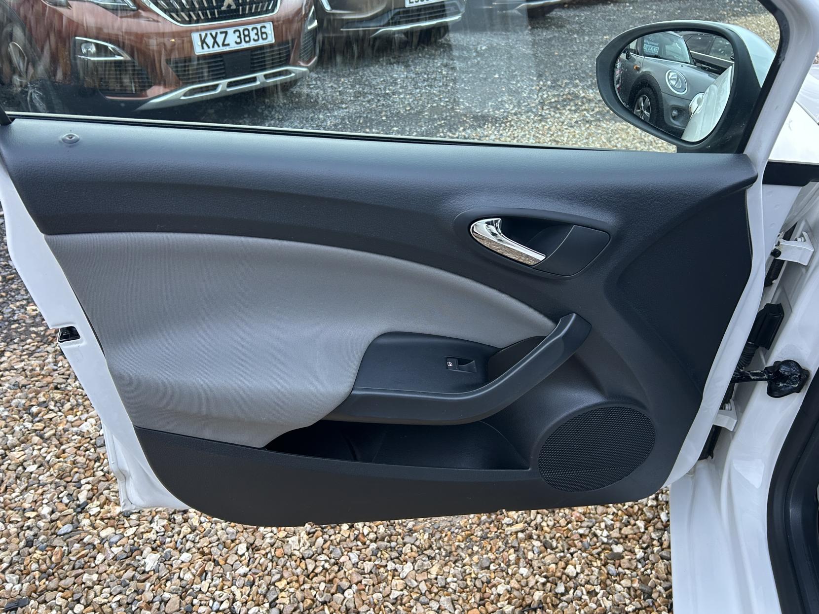 SEAT Ibiza 1.4 Toca Hatchback 5dr Petrol Manual Euro 5 (85 ps)