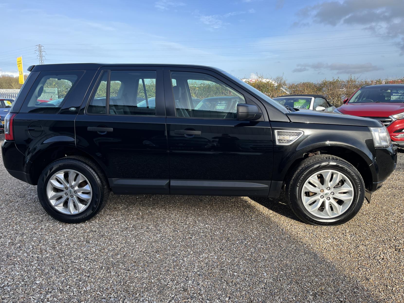 Land Rover Freelander 2 2.2 TD4 HSE SUV 5dr Diesel Manual 4WD Euro 5 (s/s) (150 ps)