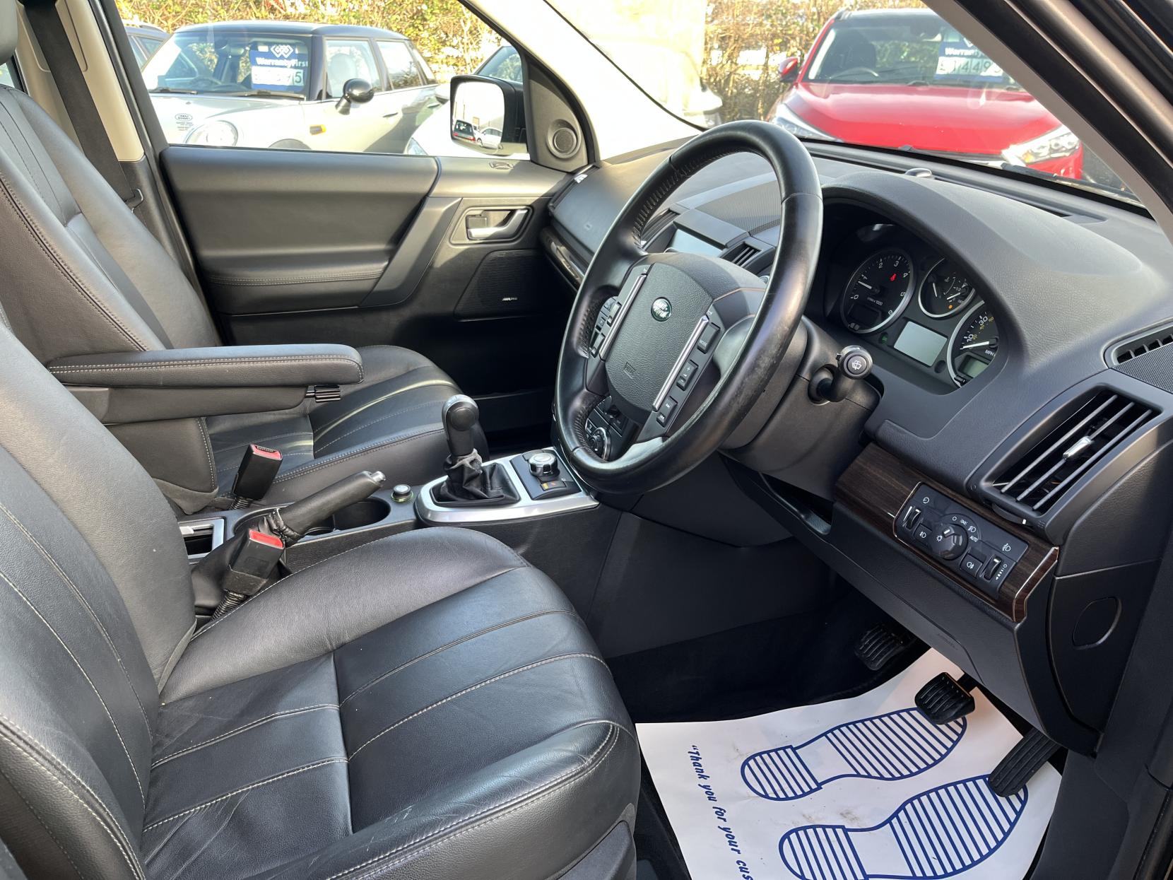 Land Rover Freelander 2 2.2 TD4 HSE SUV 5dr Diesel Manual 4WD Euro 5 (s/s) (150 ps)