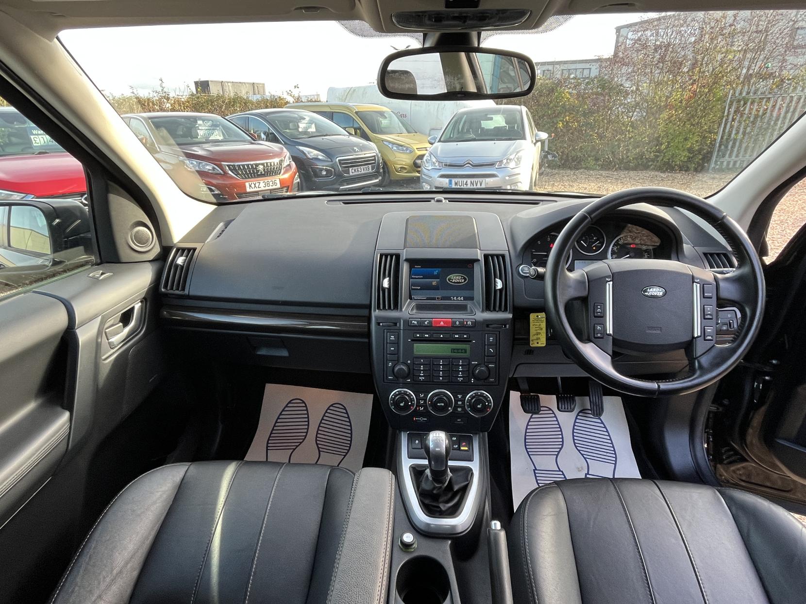 Land Rover Freelander 2 2.2 TD4 HSE SUV 5dr Diesel Manual 4WD Euro 5 (s/s) (150 ps)