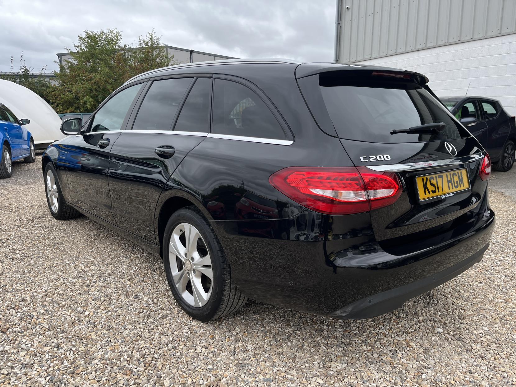 Mercedes-Benz C Class 2.0 C200 SE Executive Edition Estate 5dr Petrol G-Tronic+ Euro 6 (s/s) (184 ps)