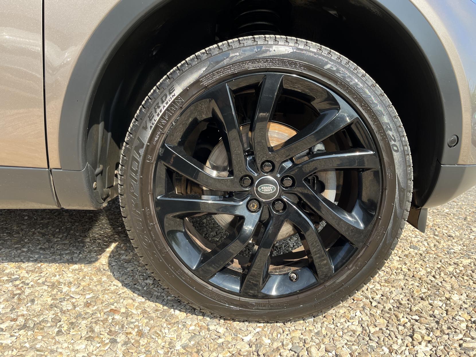 Land Rover Discovery Sport 2.2 SD4 HSE Luxury SUV 5dr Diesel Auto 4WD Euro 5 (s/s) (190 ps)
