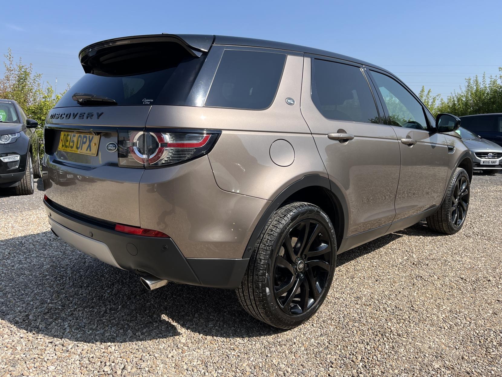 Land Rover Discovery Sport 2.2 SD4 HSE Luxury SUV 5dr Diesel Auto 4WD Euro 5 (s/s) (190 ps)