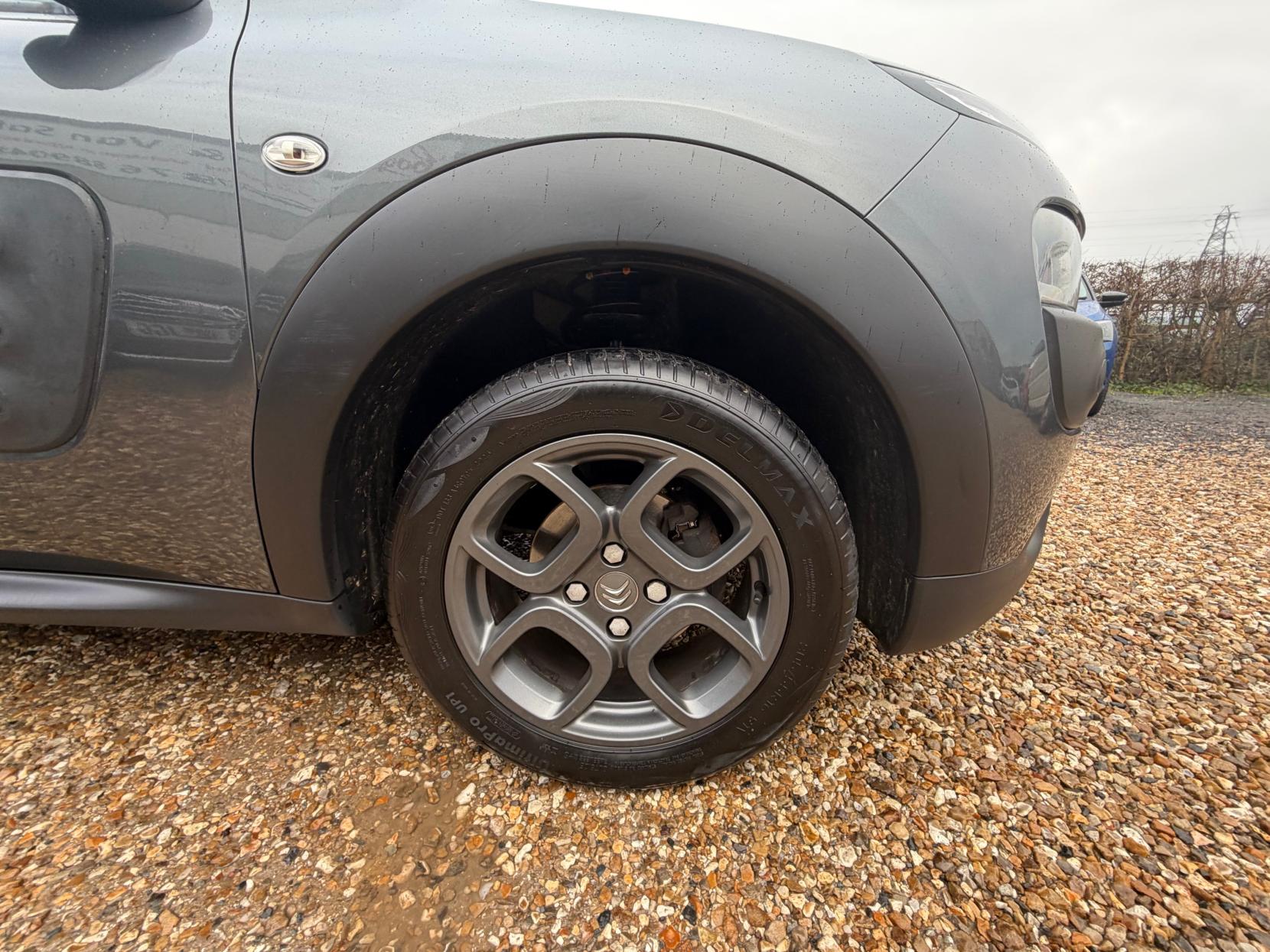 Citroen C4 Cactus 1.6 BlueHDi Feel Hatchback 5dr Diesel Manual Euro 6 (100 ps)