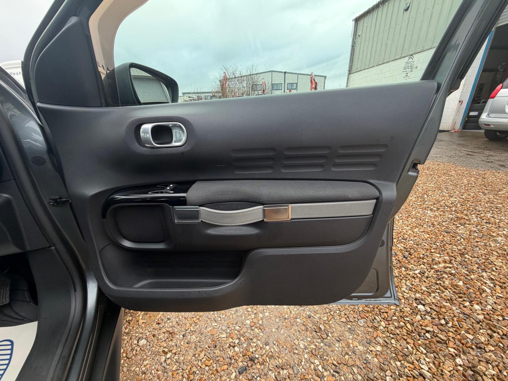 Citroen C4 Cactus 1.6 BlueHDi Feel Hatchback 5dr Diesel Manual Euro 6 (100 ps)