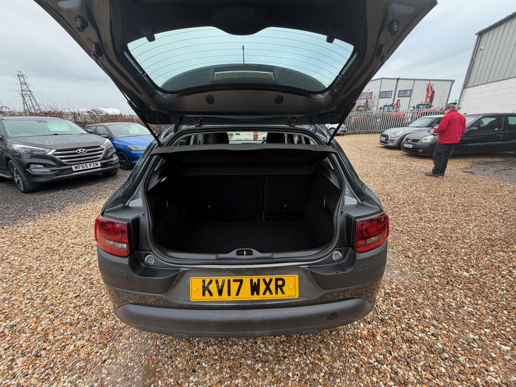 Citroen C4 Cactus 1.6 BlueHDi Feel Hatchback 5dr Diesel Manual Euro 6 (100 ps)