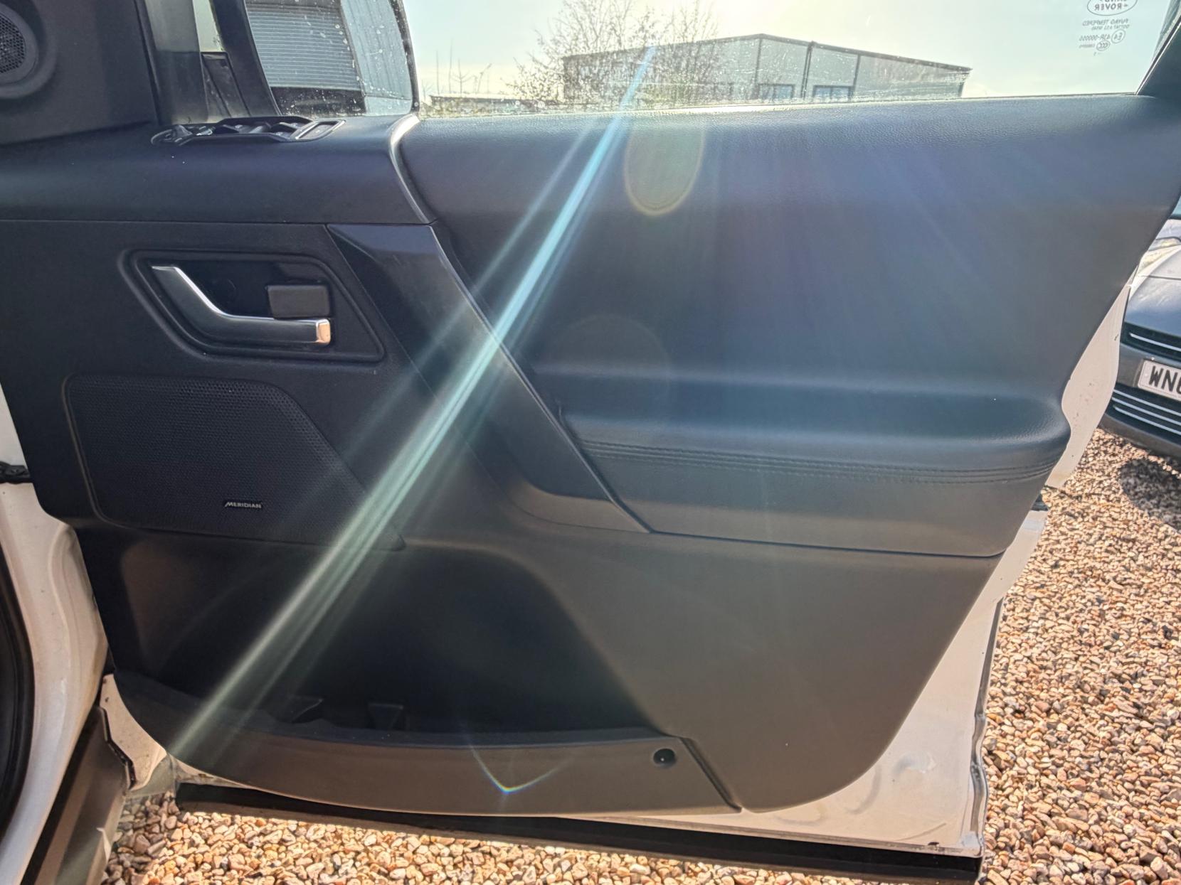 Land Rover Freelander 2 2.2 SD4 Dynamic SUV 5dr Diesel CommandShift 4WD Euro 5 (190 ps)