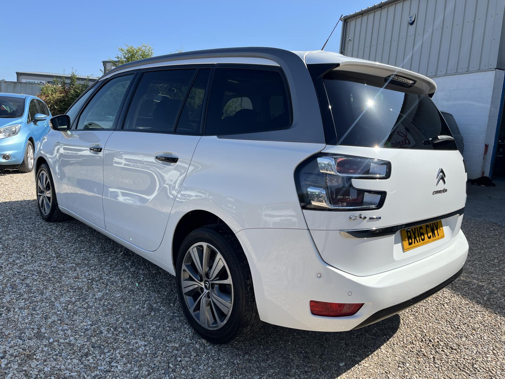 Citroen Grand C4 Picasso 1.6 BlueHDi Exclusive+ MPV 5dr Diesel EAT6 Euro 6 (s/s) (120 ps)