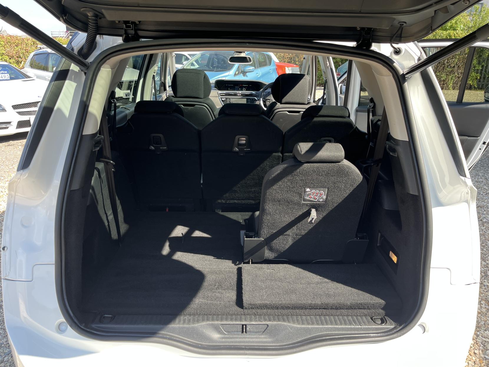 Citroen Grand C4 Picasso 1.6 BlueHDi Exclusive+ MPV 5dr Diesel EAT6 Euro 6 (s/s) (120 ps)