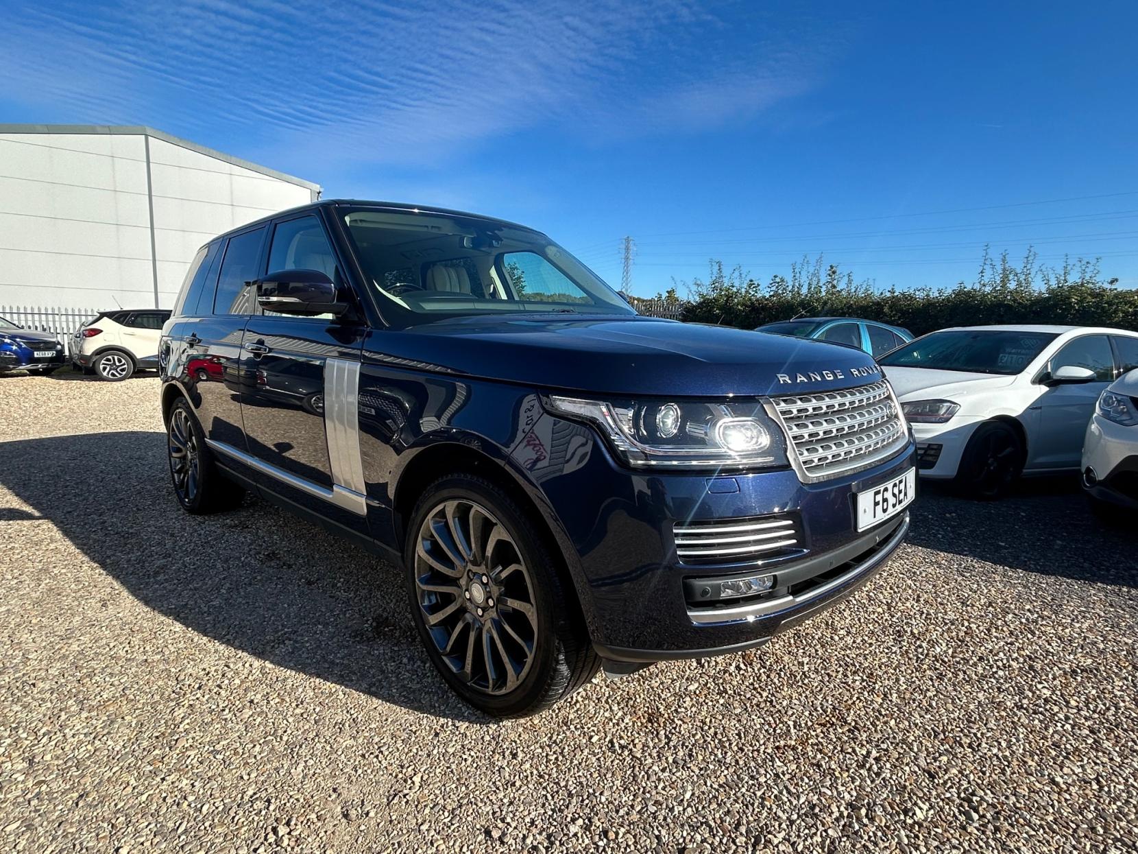 Land Rover Range Rover 4.4 SD V8 Autobiography SUV 5dr Diesel Auto 4WD Euro 6 (s/s) (339 ps)