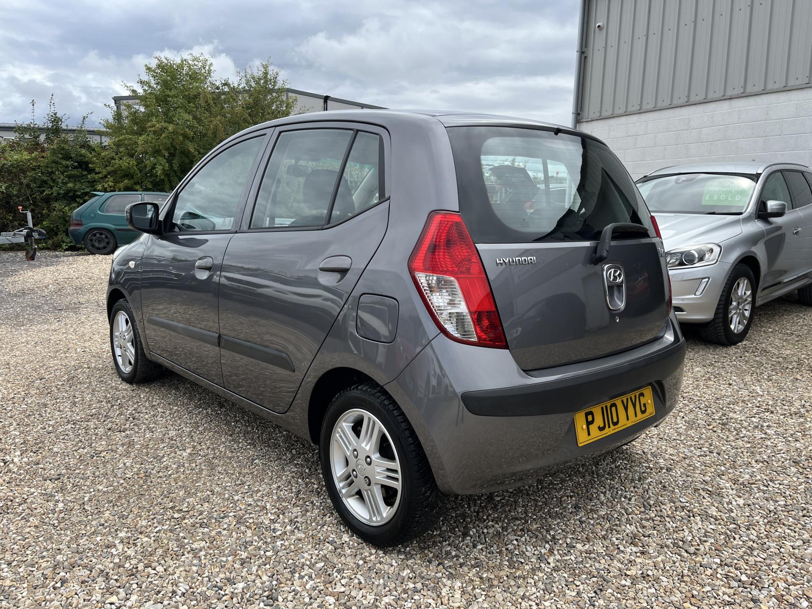 Hyundai i10 1.2 Comfort Hatchback 5dr Petrol Manual Euro 4 (77 bhp)